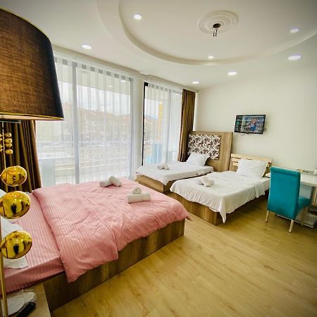 Hotel Perla Призрен Екстериор снимка