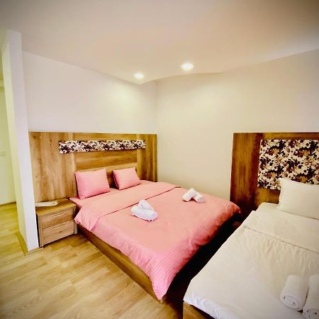 Hotel Perla Призрен Екстериор снимка